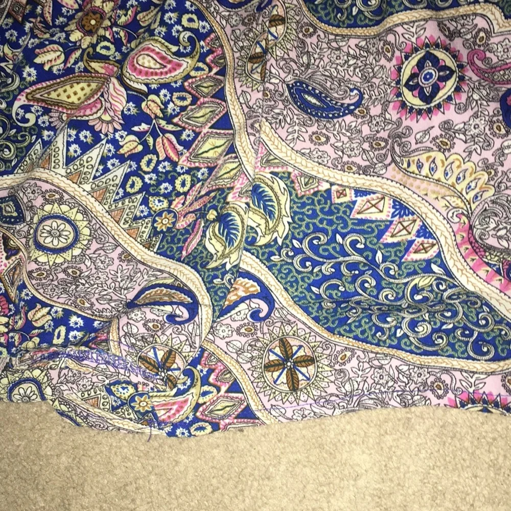 Sans Souci small Patterned Romper - Picture 3 of 3